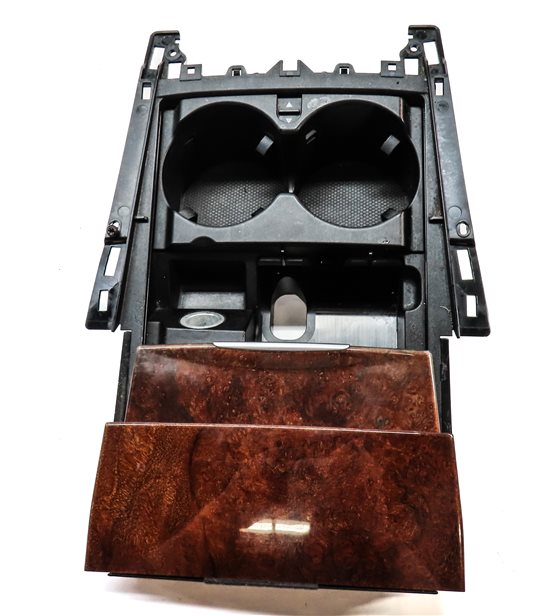 Thumbnail 7: 12 MERCEDES E350 W212 FRONT CENTER CONSOLE DUAL CUPHOLDER w/12V SOCKET (Walnut)