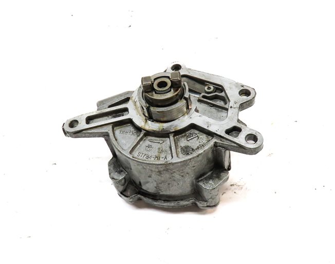 Thumbnail 2: 2012-2017 MERCEDES GL350 GLE350D GLS350D ML350 (W166 X166) DIESEL VACUUM PUMP