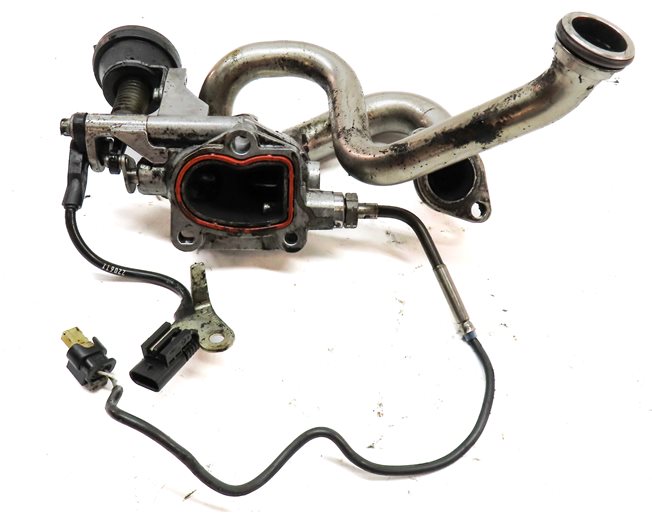 Thumbnail 6: 12-17 E S ML GL GLS X166 W166 3.0L DIESEL (OM642) ENGINE EGR CHANGEOVER VALVE