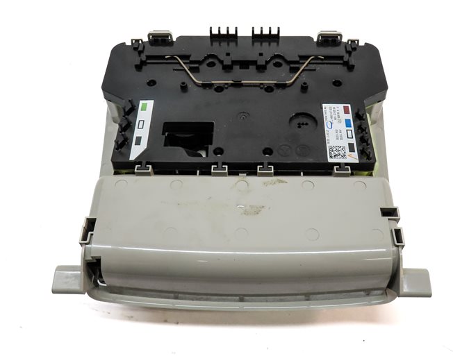 Thumbnail 6: 2013 MERCEDES GL350 (X166) FRONT DOME LIGHT LAMP SUNROOF SWITCH SUNGLASS HOLDER