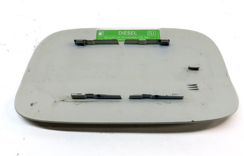 Thumbnail 7: 13-19 MERCEDES GL GLS CLASS (X166) FUEL TANK DOOR LID COVER (White)