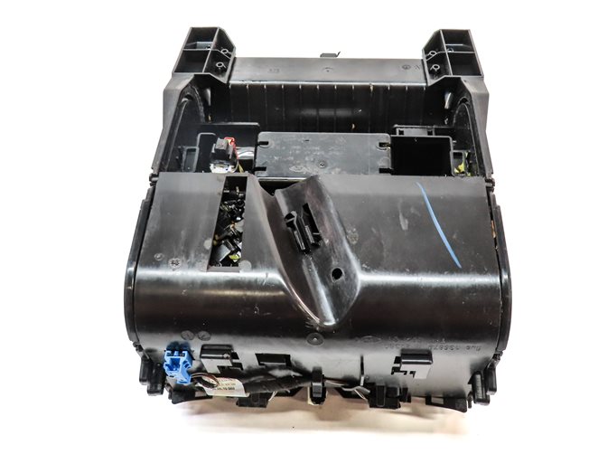 Thumbnail 5: 2013 MERCEDES GL350 (X166) FRONT CENTER CONSOLE CUPHOLDER ASHTRAY 12V SOCKET