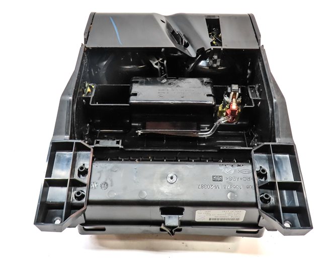 Thumbnail 6: 2013 MERCEDES GL350 (X166) FRONT CENTER CONSOLE CUPHOLDER ASHTRAY 12V SOCKET