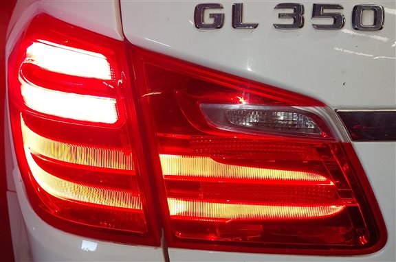 Thumbnail 2: 13-16 MERCEDES GL350 GL450 GL550 (X166) LEFT DRIVER INNER TAILLIGHT LIGHT LAMP