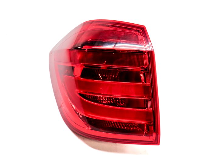 13-16 MERCEDES GL350 GL450 GL550 (X166) LEFT DRIVER TAILLIGHT BRAKE LIGHT LAMP