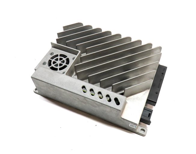 Thumbnail 1: 2013 MERCEDES GL350 (X166) RADIO STEREO AUDIO SOUND SYSTEM AMP AMPLIFIER