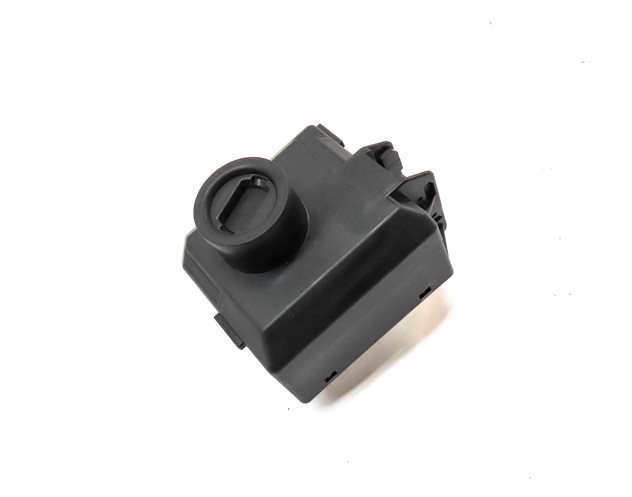 Thumbnail 3: 2013-2015 MERCEDES G500 GL350 GL450 GL550 ML350 (W166 X166 W463) IGNITION SWITCH