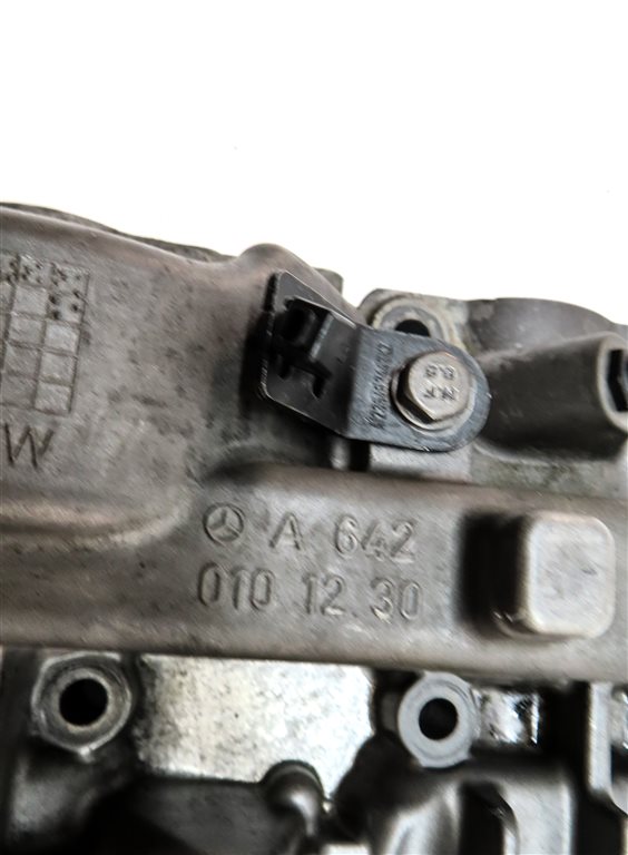 Thumbnail 12: 12-15 MERCEDES GL350 ML350 S350 (W166 X166 W221) 3.0L DIESEL LEFT CYLINDER HEAD