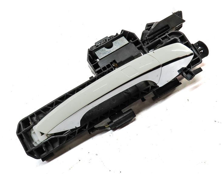 Thumbnail 3: 08-16 MERCEDES C E GL ML CLASS FRONT or REAR RIGHT KEYLESS DOOR HANDLE (White)