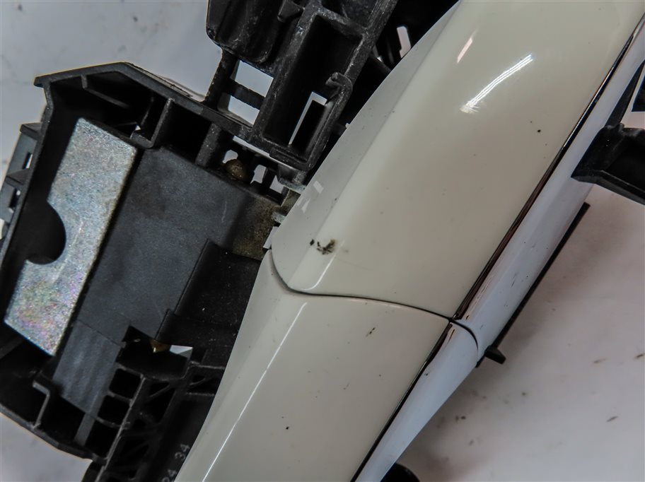 Thumbnail 8: 08-16 MERCEDES C E GL ML CLASS FRONT or REAR RIGHT KEYLESS DOOR HANDLE (White)
