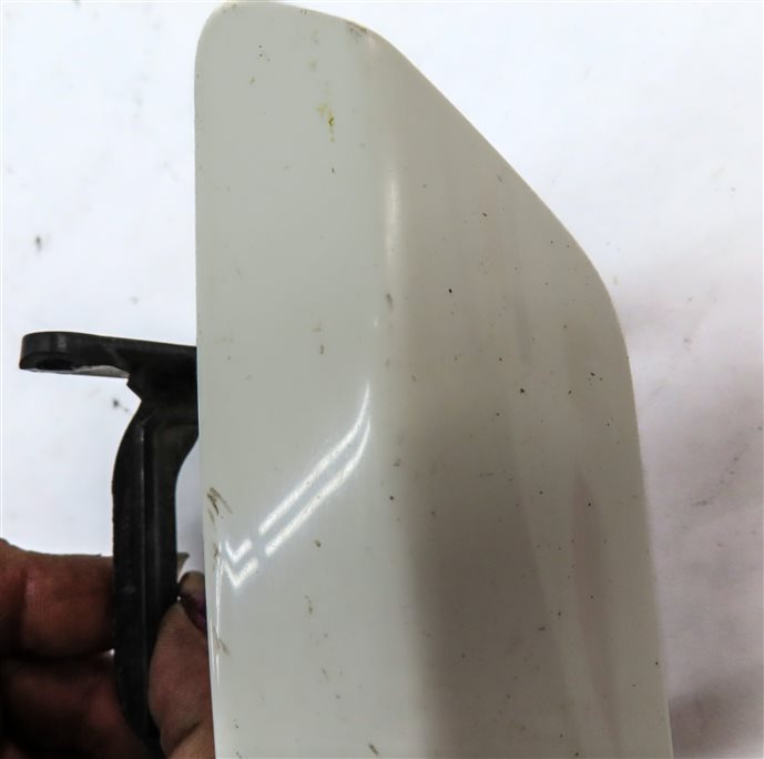 Thumbnail 6: 2013 MERCEDES GL350 (X166) FRONT LEFT DRIVER HEADLIGHT WASHER COVER TRIM (White)