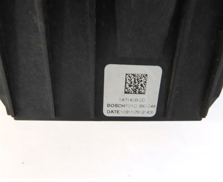 Thumbnail 6: 2010 BMW X5 (E70) 3.0L DIESEL (M57Y) ENGINE SCR DEF TANK CONTROL MODULE