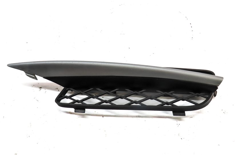 Thumbnail 4: 2007-2010 BMW X5 (E70) LEFT FRONT DRIVER LOWER BUMPER AIR VENT TRIM GRILLE END