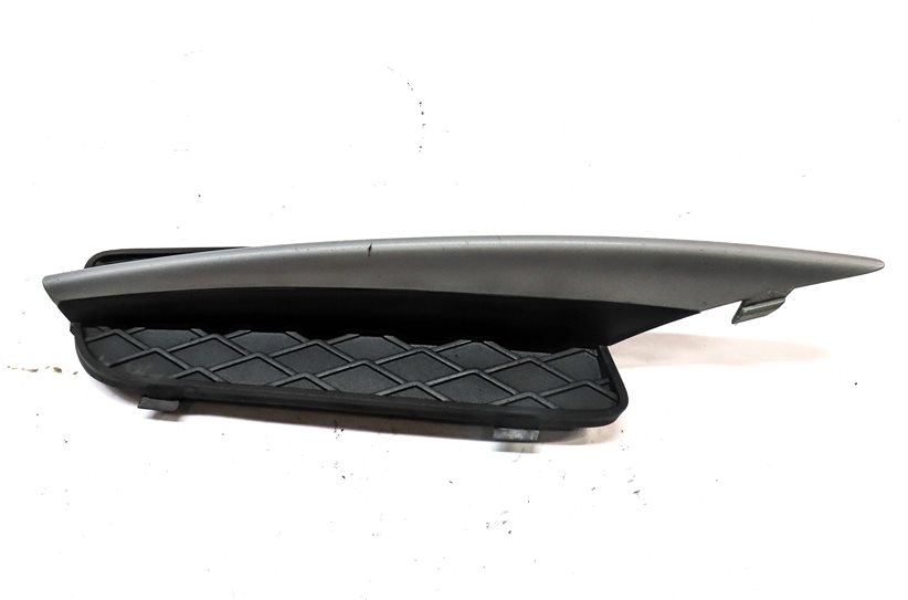 Thumbnail 4: 2007-2010 BMW X5 (E70) RIGHT FRONT PASSENGER LOWER BUMPER VENT TRIM GRILLE END