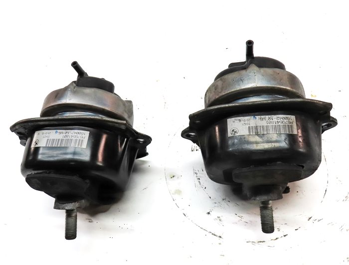 Thumbnail 4: 2010 BMW X5 (E70) 3.0L DIESEL (M57Y) LEFT & RIGHT ENGINE MOTOR MOUNT SET/2