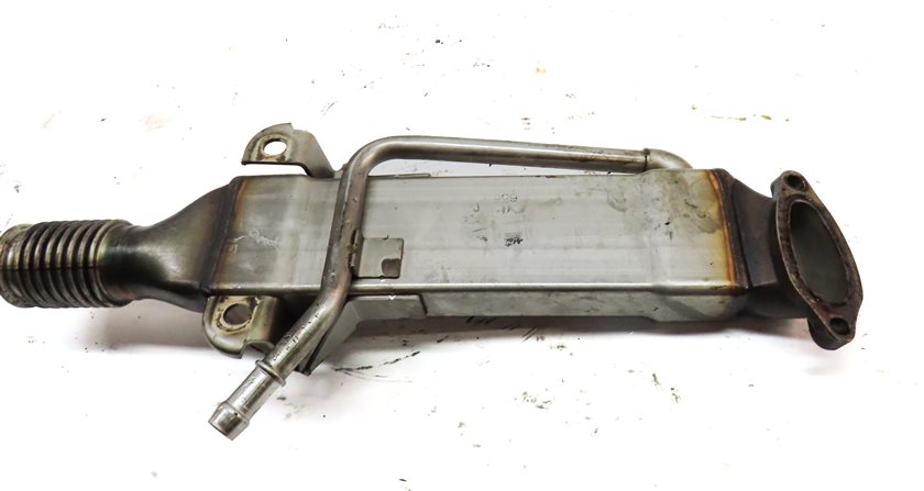 Thumbnail 7: 10 BMW X5 E70 3.0L DIESEL (M57Y) ENGINE LOWER EGR EXHAUST VALVE COOLER ASSEMBLY