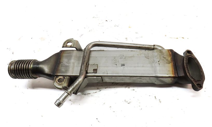 Thumbnail 8: 10 BMW X5 E70 3.0L DIESEL (M57Y) ENGINE LOWER EGR EXHAUST VALVE COOLER ASSEMBLY