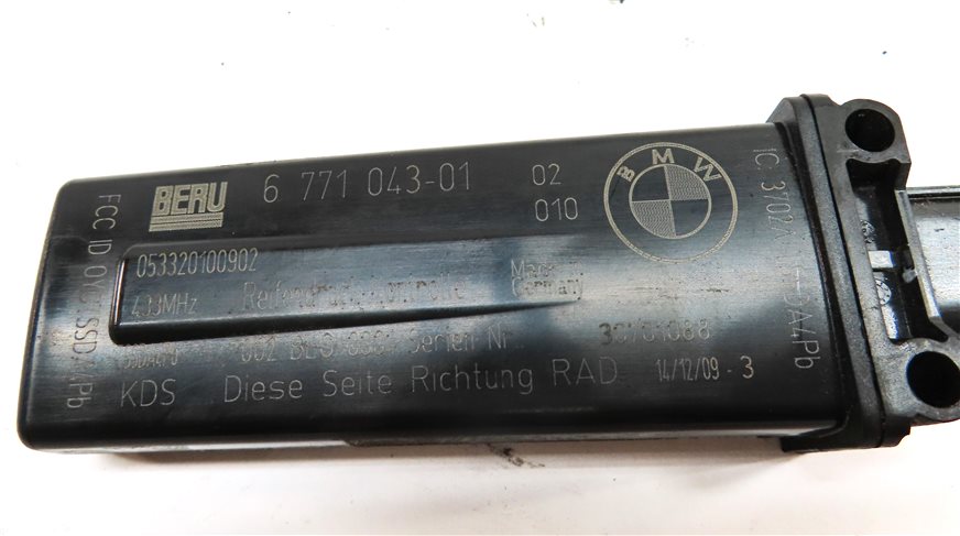 Thumbnail 5: 2010 BMW X5 (E70) TIRE PRESSURE MONITOR TPMS SYSTEM ANTENNA MODULE