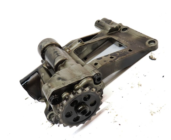 Thumbnail 3: 2010 BMW X5 (E70) 3.0L DIESEL (M57Y) ENGINE MOTOR OIL FLUID PUMP ASSEMBLY