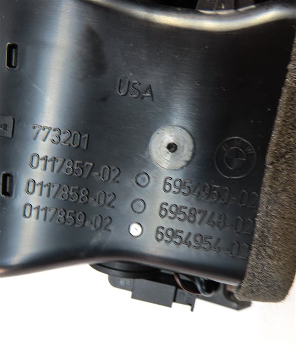 Thumbnail 6: 2010 BMW X5 (E70) REAR CENTER CONSOLE HEAT AIR AC HVAC DUAL VENT (Black)