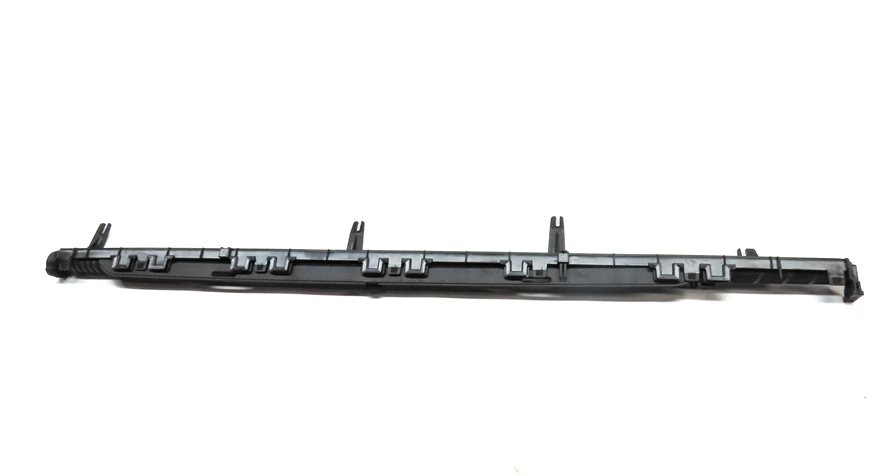 Thumbnail 5: 2007-2013 BMW X5 (E70) REAR RIGHT RETRACTABLE WINDOW SUN SCREEN PRIVACY SHADE