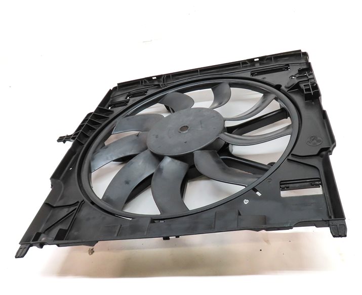 Thumbnail 2: 2009-2014 BMW X5 X6 (E70 E71) 3.0L N55 TURBO / 3.0L DIESEL COOLING FAN 850 WATT
