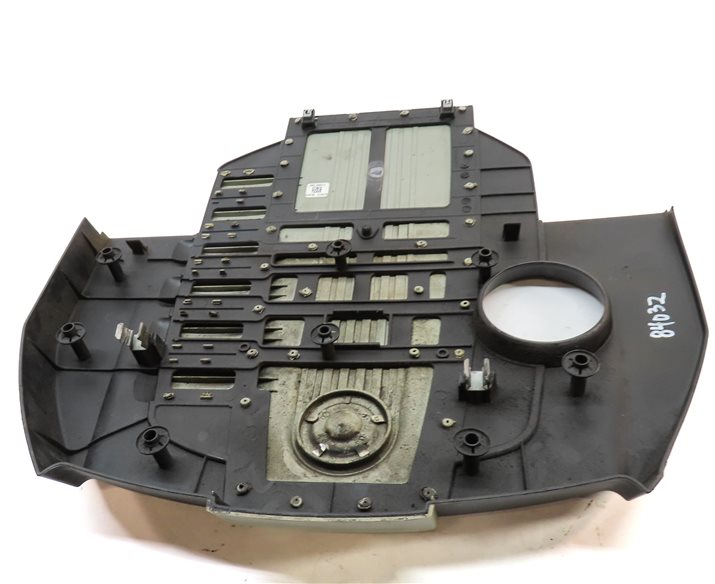 Thumbnail 6: 2009-2013 BMW X5 (E70) 3.0L M57 DIESEL PRIMARY ENGINE COVER TRIM PANEL