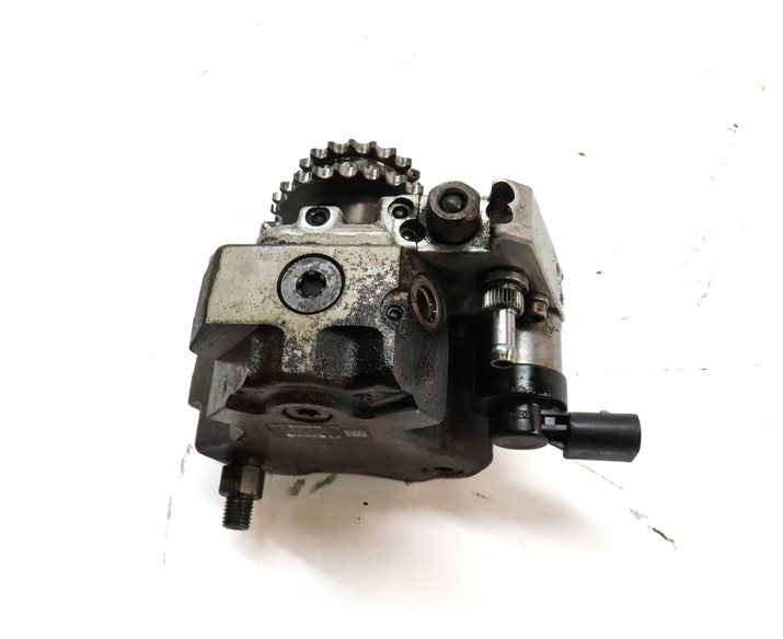 Thumbnail 6: 2009-2013 BMW 335D X5 (E90 E70) 3.0L M57 DIESEL - HPFP HIGH PRESSURE FUEL PUMP