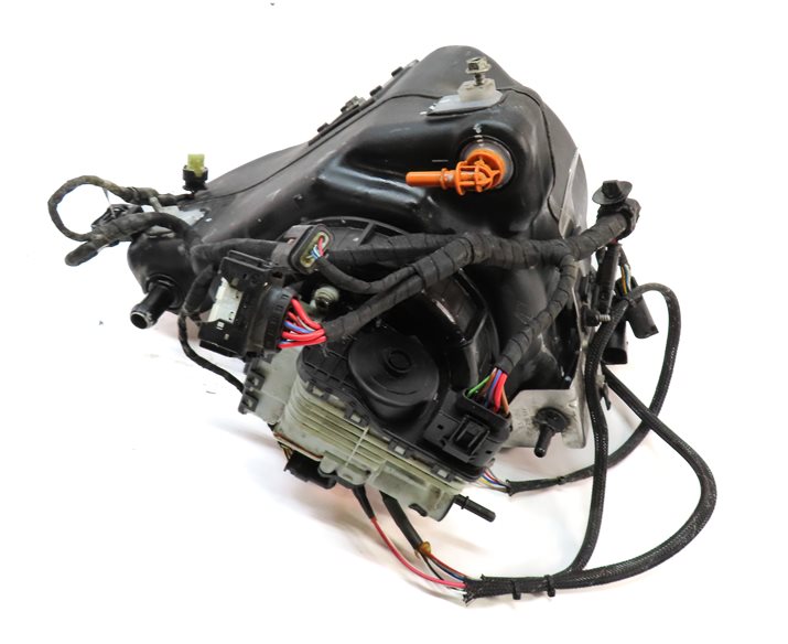 09-13 BMW X5 (E70) ACTIVE DIESEL EXHAUST FLUID SCR DEF EMISSIONS TANK w/ PUMP