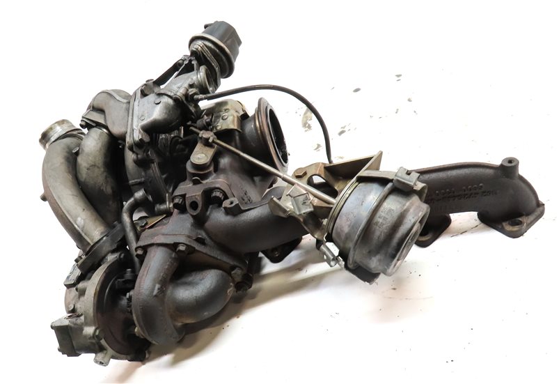 Thumbnail 3: 2009-2013 BMW X5 (E70) 3.0L M57Y DIESEL ENGINE UPPER & LOWER TURBOCHARGER
