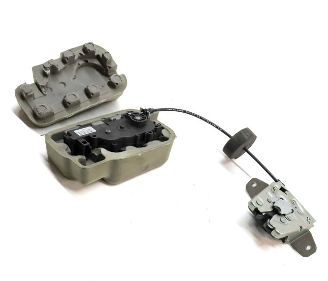 Thumbnail 3: 2014 MERCEDES GL450 (X166) REAR TRUNK LOCK LATCH ACTUATOR w/ AUTO CLOSE MOTOR
