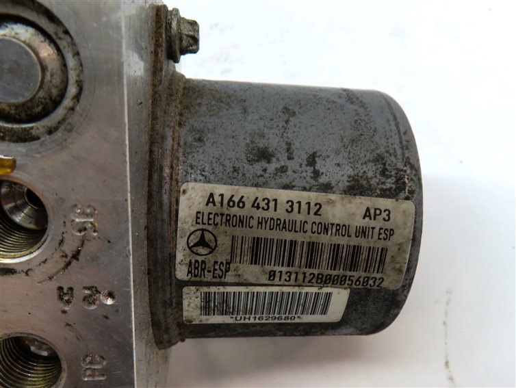 Thumbnail 8: 14-15 MERCEDES GL350 GL450 GL550 ML350 ML550 (W166 X166) ABS BRAKE PUMP MODULE