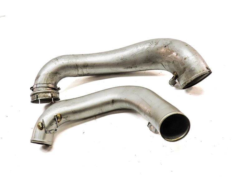 Thumbnail 2: 2014 MERCEDES GL450 (X166) 4.6L TWIN TURBO ENGINE RIGHT AIR INTAKE PIPE SET-2