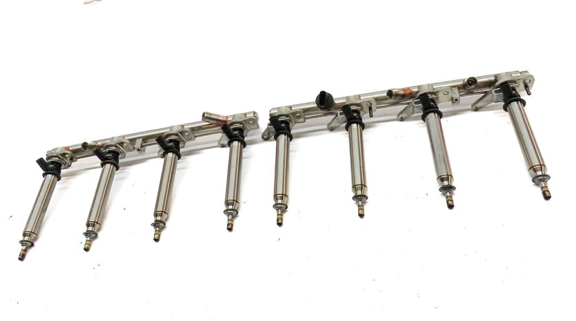 Thumbnail 2: 2014 MERCEDES GL450 (X166) 4.6L ENGINE LEFT & RIGHT FUEL RAIL SET w/ INJECTORS