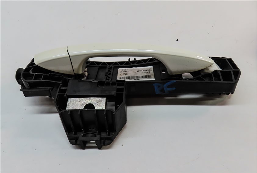 Thumbnail 4: 08-17 MERCEDES C E GL ML (W204 W212 W166 X166) FRONT RIGHT DOOR HANDLE (White)