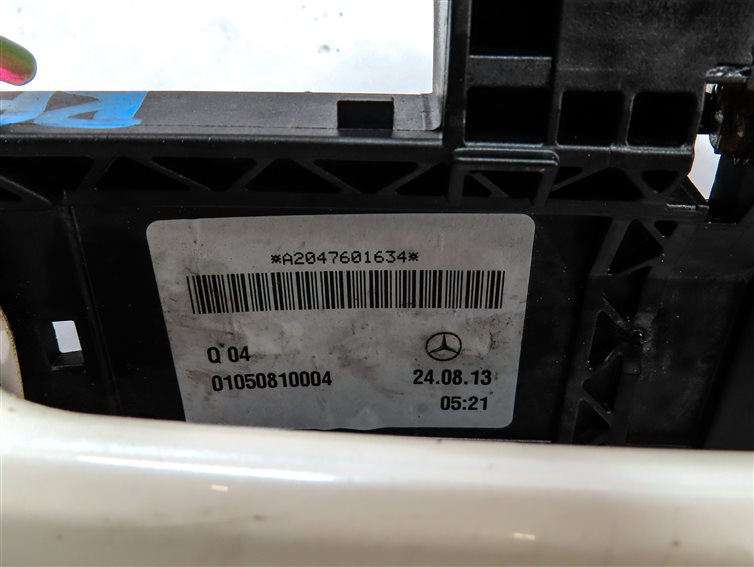 Thumbnail 6: 08-17 MERCEDES C E GL ML (W204 W212 W166 X166) FRONT RIGHT DOOR HANDLE (White)