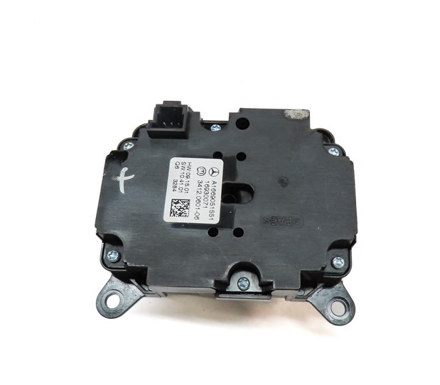 Thumbnail 5: 2014 MERCEDES GL450 (X166) FRONT CONSOLE SUSPENSION HEIGHT CONTROL SWITCH
