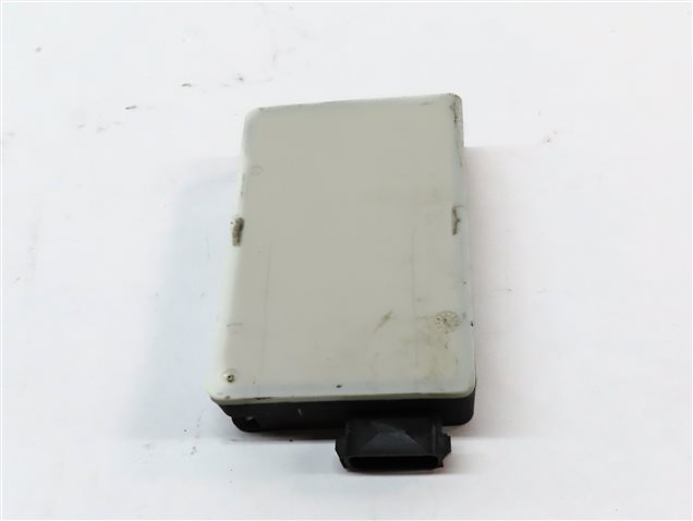 Thumbnail 4: 2014 MERCEDES GL450 (X166) REAR LEFT or RIGHT BLIND SPOT RADAR SENSOR MODULE