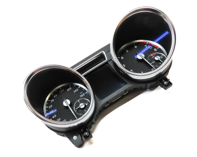 Thumbnail 4: 2014 MERCEDES GL ML (W166 X166) SPEEDOMETER INSTRUMENT GAUGE CLUSTER (144k)