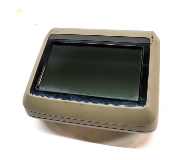 Thumbnail 9: 11-19 MERCEDES E GL ML S CLASS REAR DVD HEADREST SCREEN w/ REMOTE (Beige)