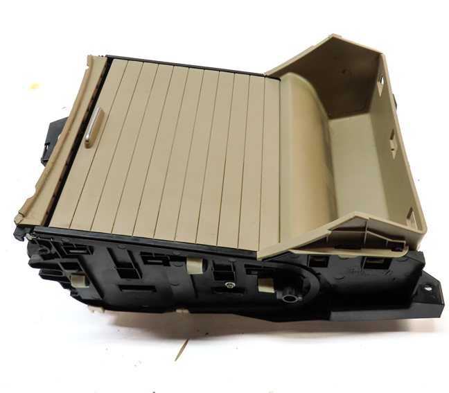 Thumbnail 4: 2014 MERCEDES GL450 (X166) FRONT CENTER CONSOLE HEATED COOLED CUP HOLDER (Beige)