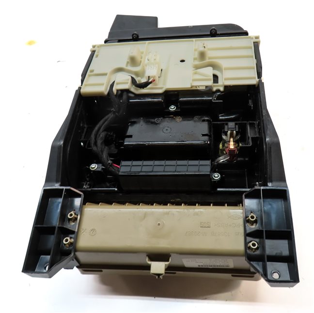 Thumbnail 6: 2014 MERCEDES GL450 (X166) FRONT CENTER CONSOLE HEATED COOLED CUP HOLDER (Beige)
