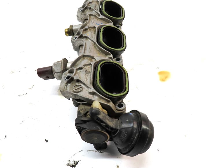 Thumbnail 4: 12-17 AUDI A6 A7 Q5 S5 SQ5 3.0L SUPERCHARGED LEFT INTAKE MANIFOLD DIFFUSER RAIL
