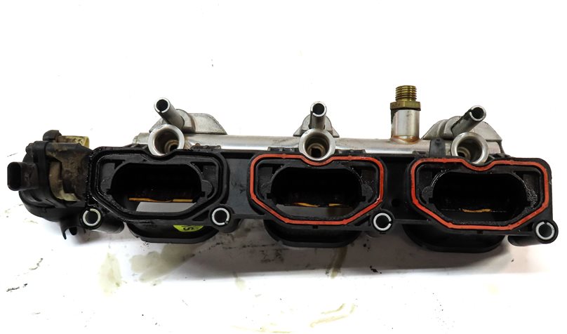 Thumbnail 6: 12-17 AUDI A6 A7 Q5 S5 SQ5 (C7 4G8 B8 8T 8R) RIGHT INTAKE MANIFOLD DIFFUSER RAIL