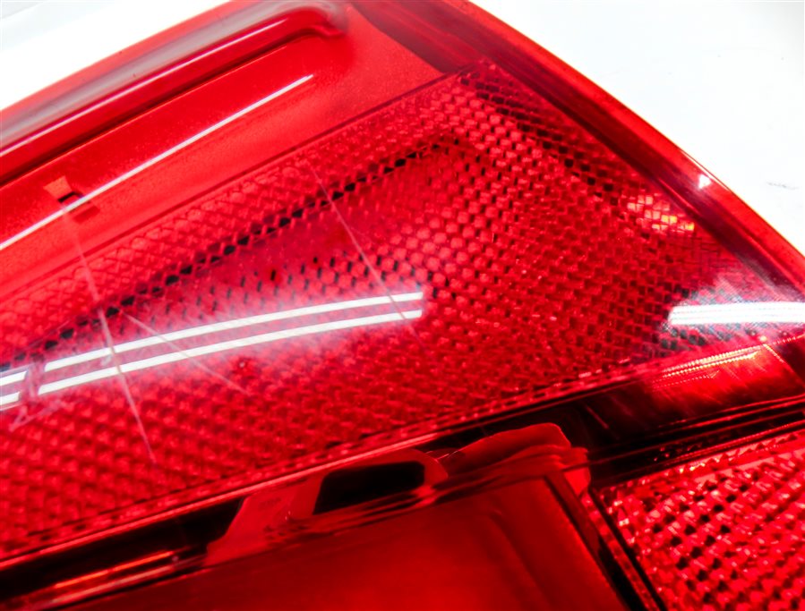 Thumbnail 8: 2012-2015 AUDI A6 S6 (C7) RIGHT PASSENGER OUTER TAILLIGHT BRAKE LIGHT LAMP (LED)