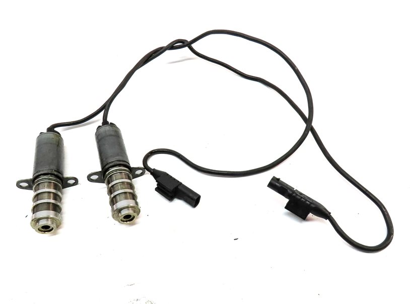 Thumbnail 2: 2007 MERCEDES CLS63 AMG (W219) 6.2L (M156) ENGINE VVT TIMING SOLENOID SET/2