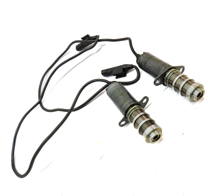 Thumbnail 3: 2007 MERCEDES CLS63 AMG (W219) 6.2L (M156) ENGINE VVT TIMING SOLENOID SET/2
