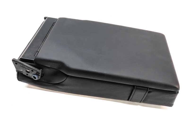 Thumbnail 4: 06-11 MERCEDES CLS CLASS W219 REAR CENTER SEAT ARMREST CONSOLE CUPHOLDER (Black)