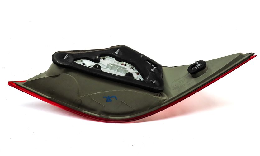 Thumbnail 5: 06-08 MERCEDES CLS55 CLS63 CLS500 CLS550 (W219) LEFT REAR TAILLIGHT BRAKE LIGHT