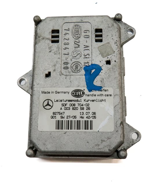 Thumbnail 4: 2007 MERCEDES CLS63 AMG (W219) FRONT RIGHT PASSENGER HEADLIGHT LAMP MODULE SET/2